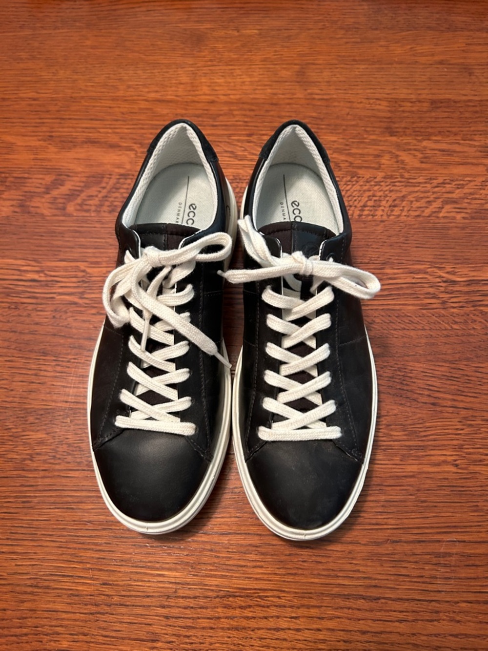 Ecco Black Leather Sneakers with White Laces
